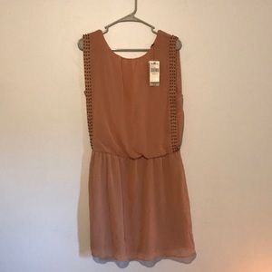 Buckle Scoop Neck Baby Salmon